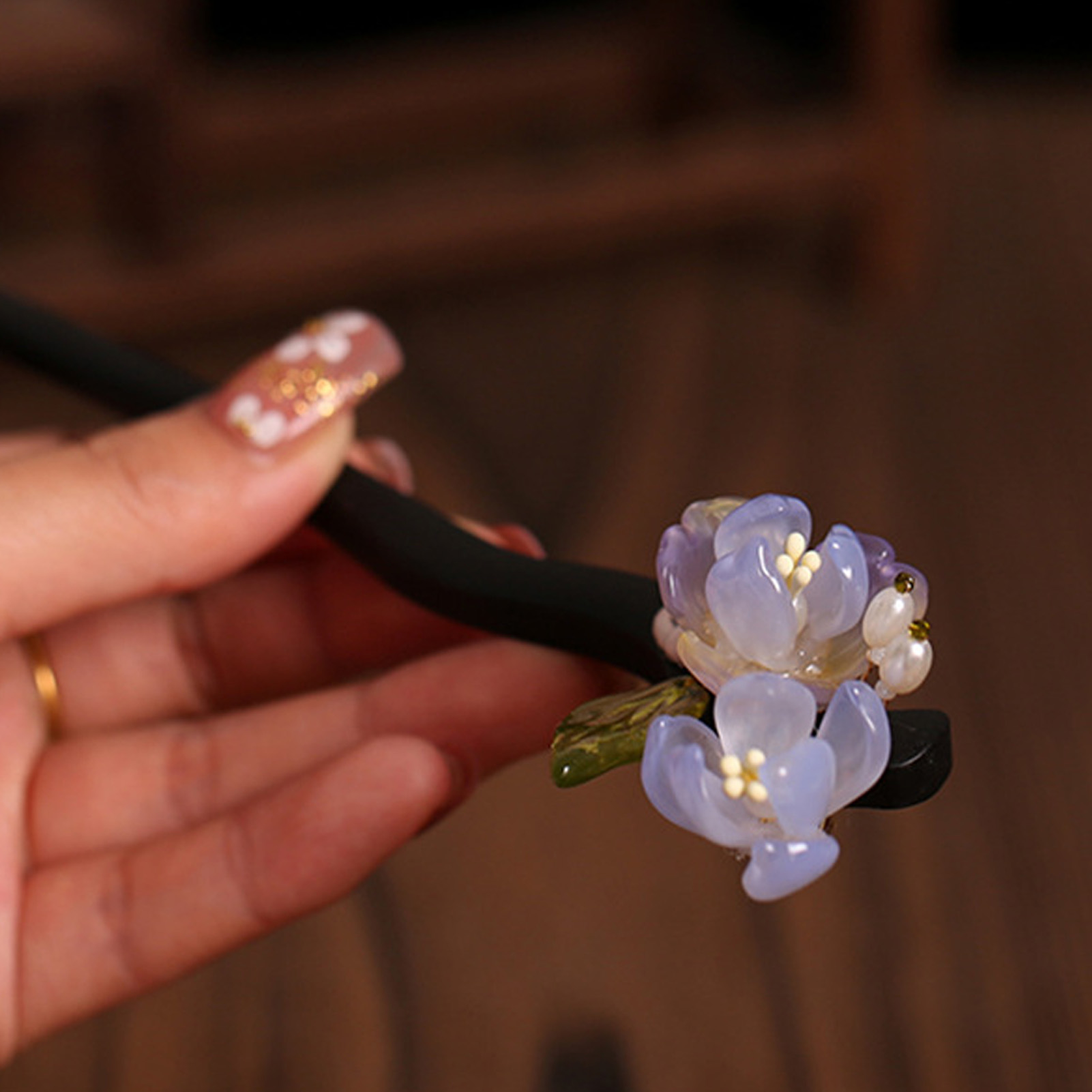 Vintage Wooden Flower Hairpin  - Old Fashioned Glass 评论和价格